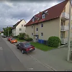 Complete Apartment Peacefully Situated Near The Airport Nuernberg