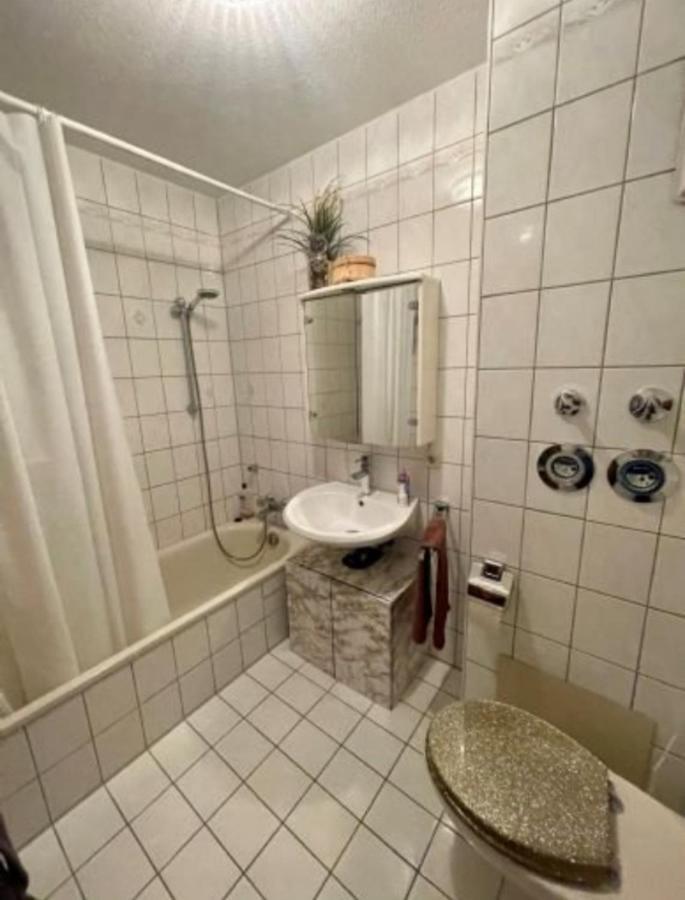 Complete Peacefully Situated Near The Airport Nuremberg