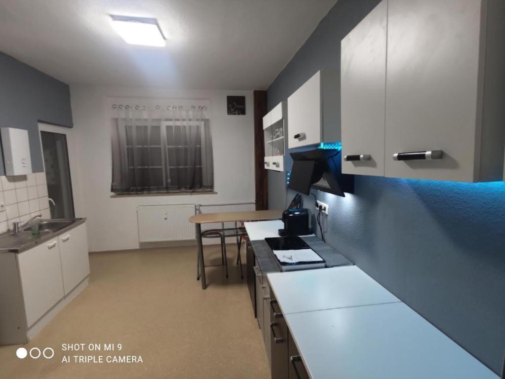 Complete Peacefully Situated Near The Airport Apartment Nuremberg
